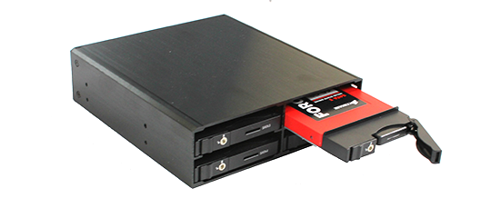 StarTech SATSAS425BK SSD Installed StarTech SATSAS425BK SSD Installed