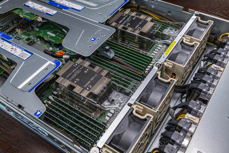 Supermicro 2029UZ TN20R25M CPU And Memory Area