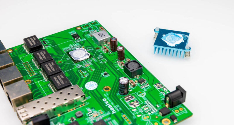 Hasivo S600W 4GT 1SX 1XGT SE Blue Heatsink Off